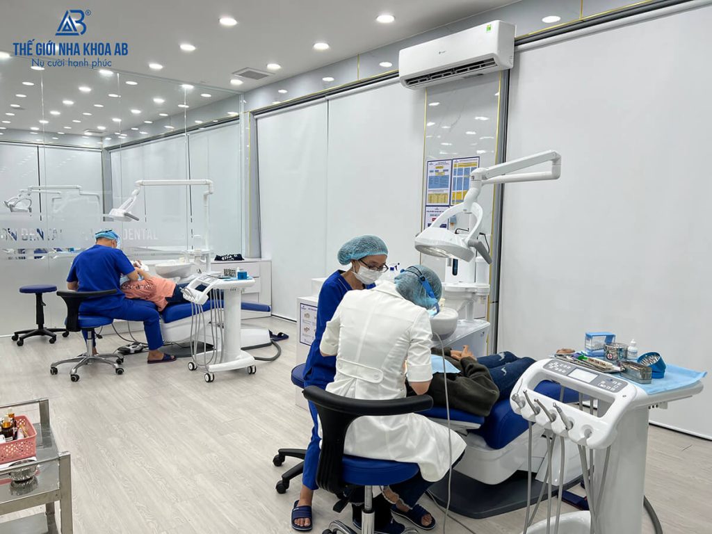 Trồng răng ở phòng khám nha khoa gần đây tại TP. Hồ Chí Minh Phong-kham-nha-khoa-gan-day-1-1024x768